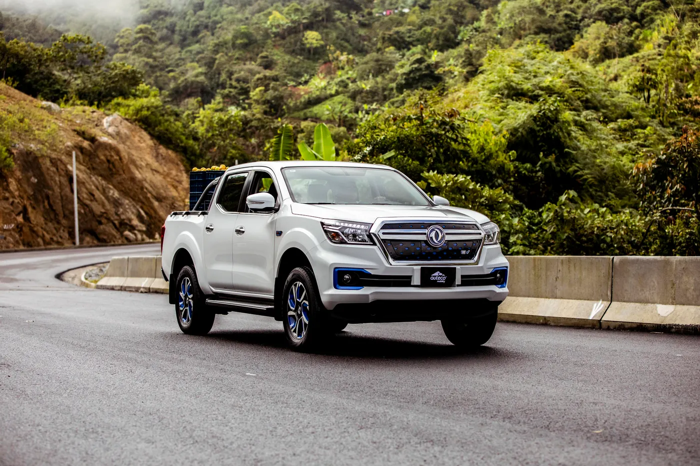 Dongfeng Rich 6 EV 450 km vista exterior