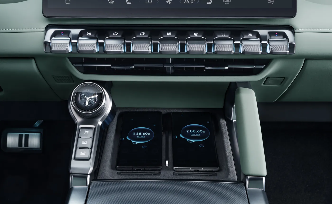 Mhero 817 detalle premium