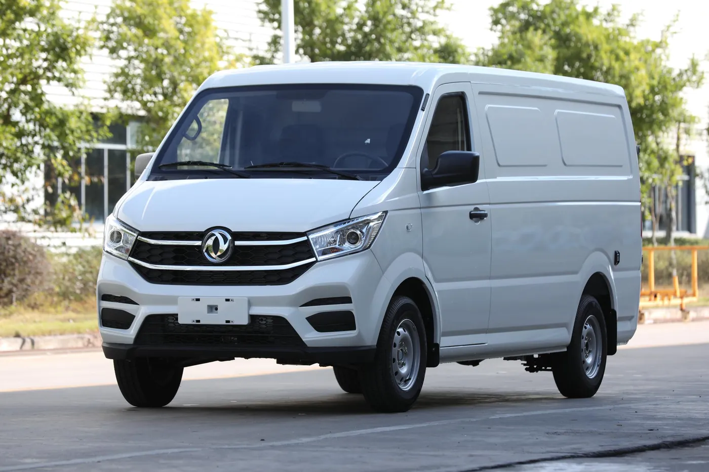 Dongfeng MINI VAN CARGO vista 2