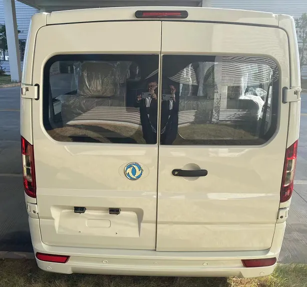 Dongfeng MINI VAN PASAJEROS vista 3
