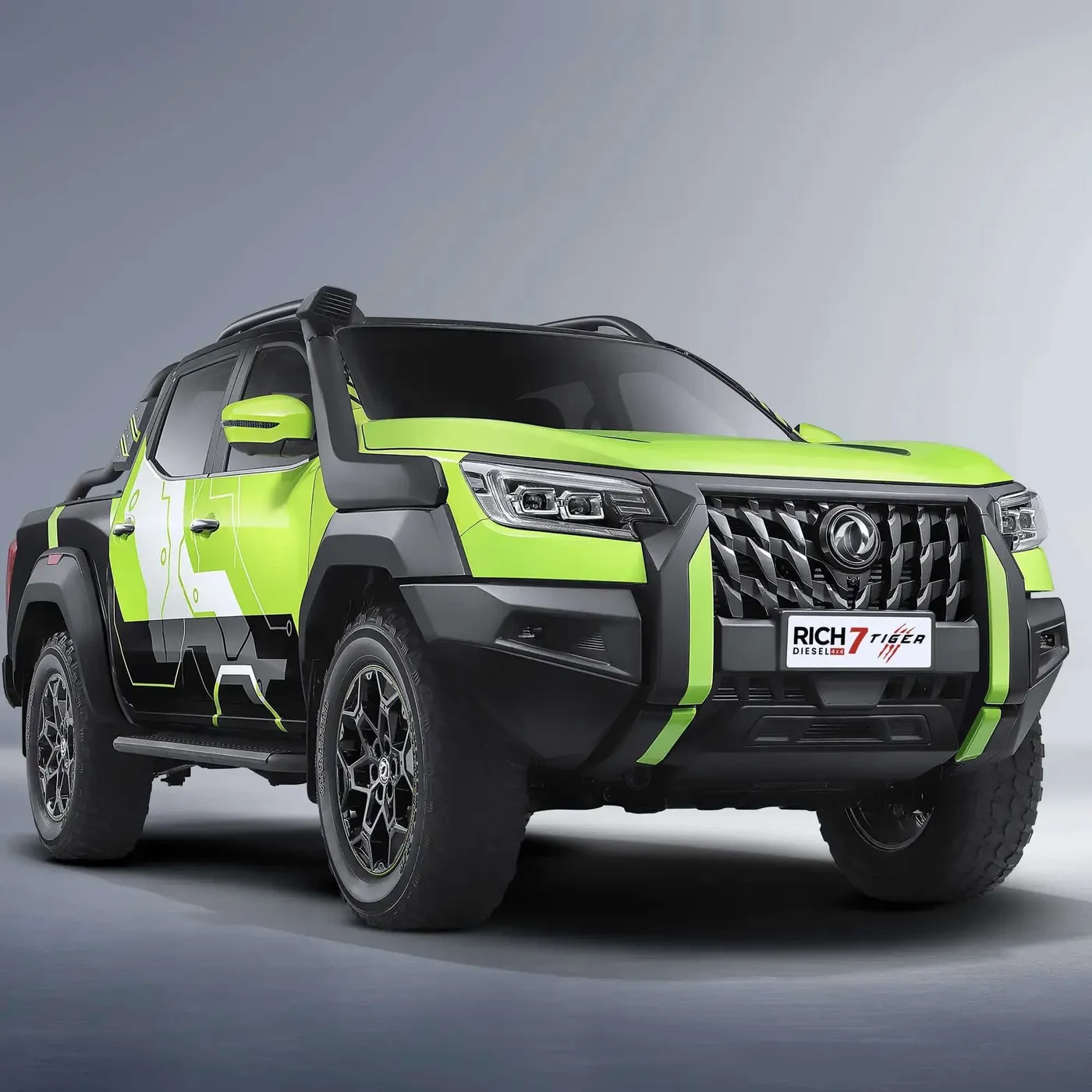 Dongfeng Rich 7 Tiger vista lateral